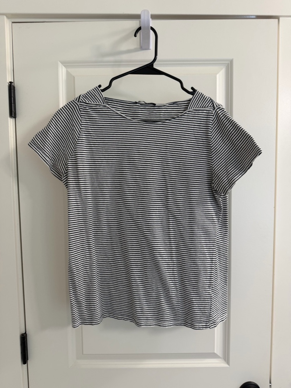 Tahari Black and White Striped Short Sleeve Tee